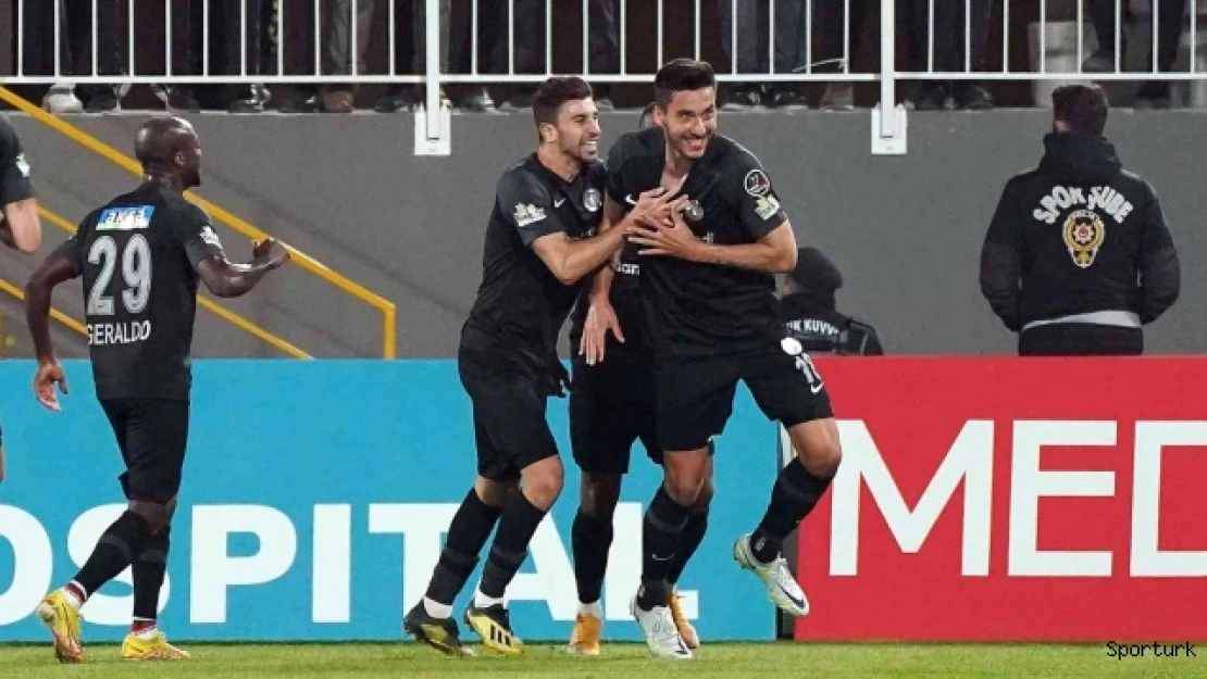 Spor Toto Süper Lig: Ümraniyespor: 2 - Corendon Alanyaspor: 0