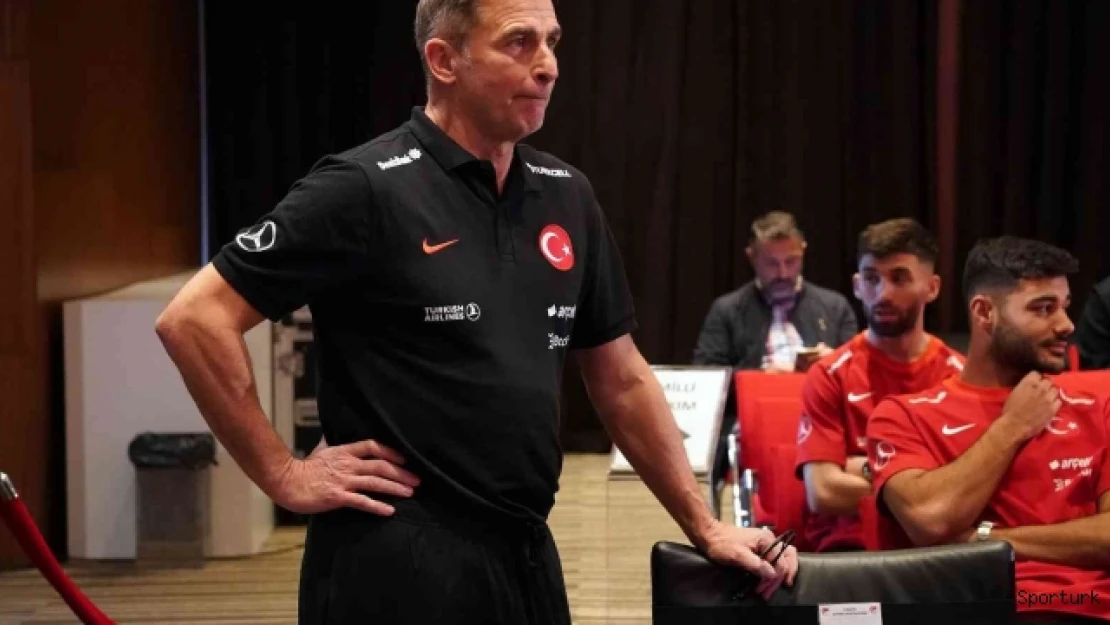 Stefan Kuntz, Galler ve Hırvatistan'ı takip etmek için Katar'da