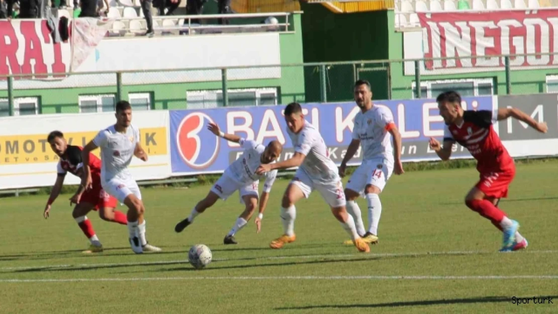 TFF 2. Lig: Sivas Belediyespor: 0 - İnegölspor: 2