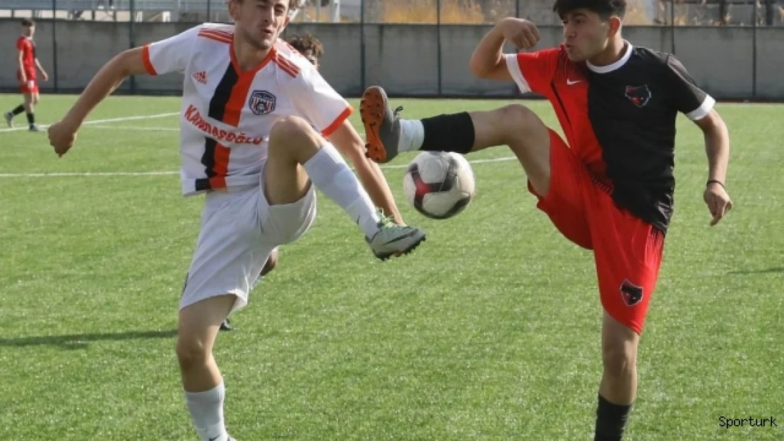 Van Büyükşehir Belediyespor yoluna kayıpsız devam ediyor