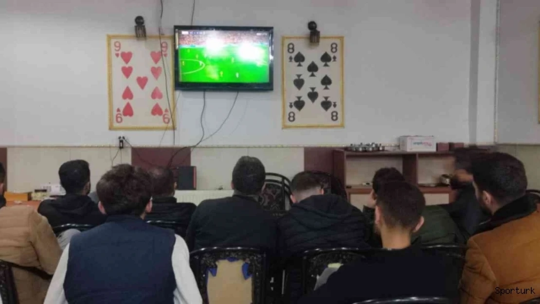 Yüksekovalılar Galatasaray- Beşiktaş maçına kilitlendi