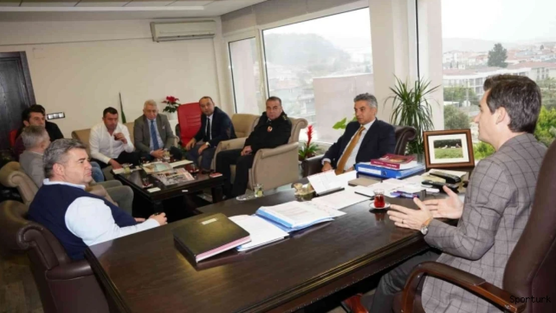 Alaçatı'daki yerel derbi maçı için güvenlik toplantısı gerçekleştirildi