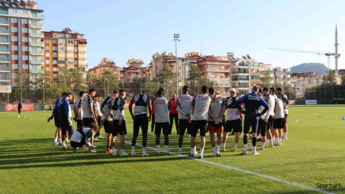 Alanyaspor, Süper Lig hazırlıklarını sürdürüyor