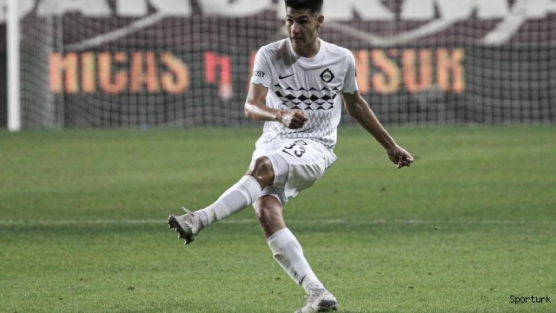 Altaylı Efe Sarıkaya, göz dolduruyor