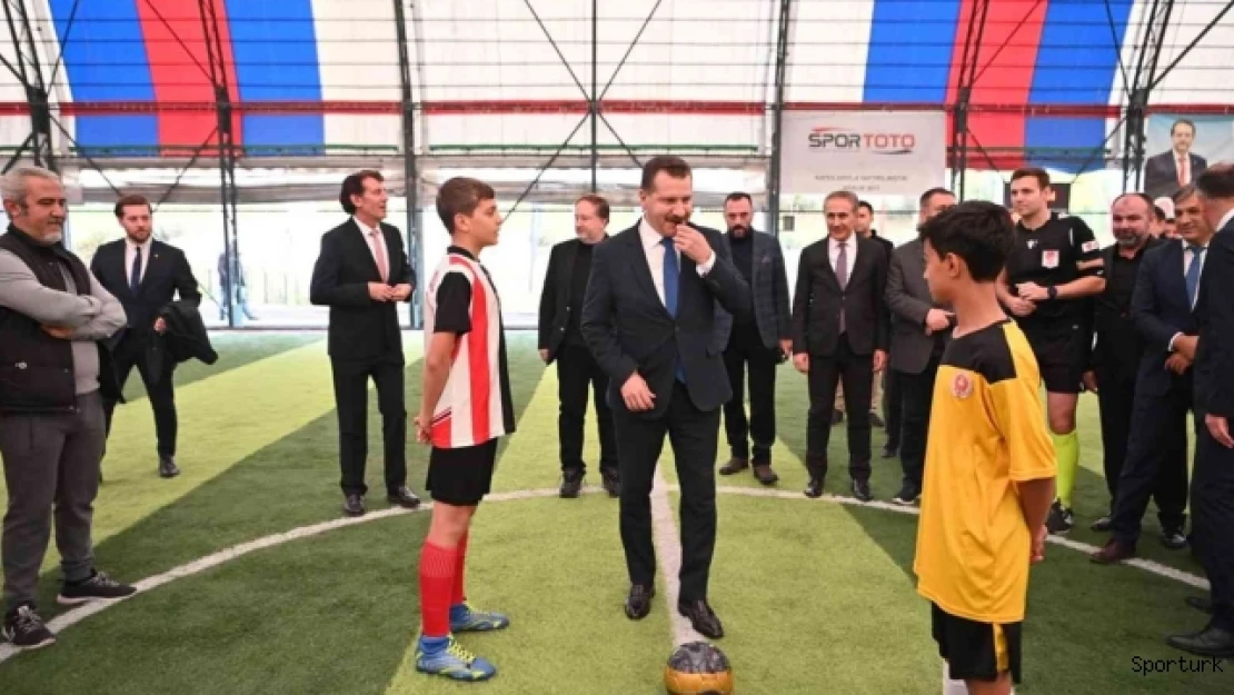 Balıkesir'de Mahalle Ligi Turnuvası başladı