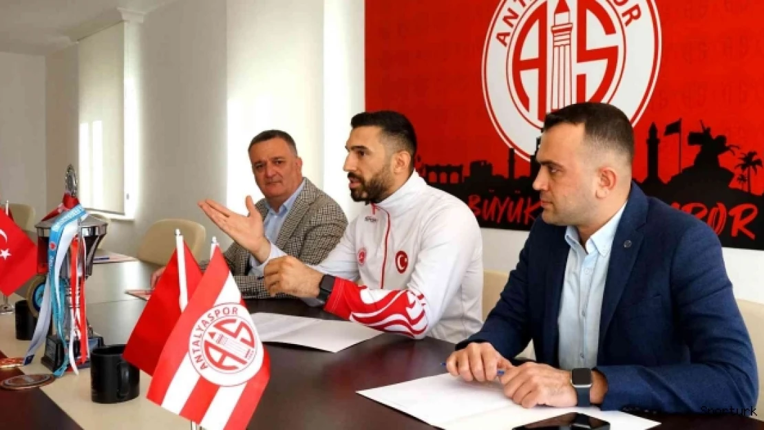 Boksör Mehmet Mıstık, Antalyaspor'da