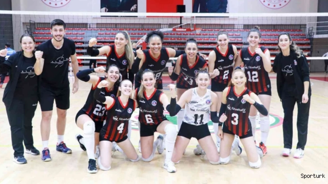 Çiftlikköy Sultanları ilk galibiyetini Havran'a karşı aldı