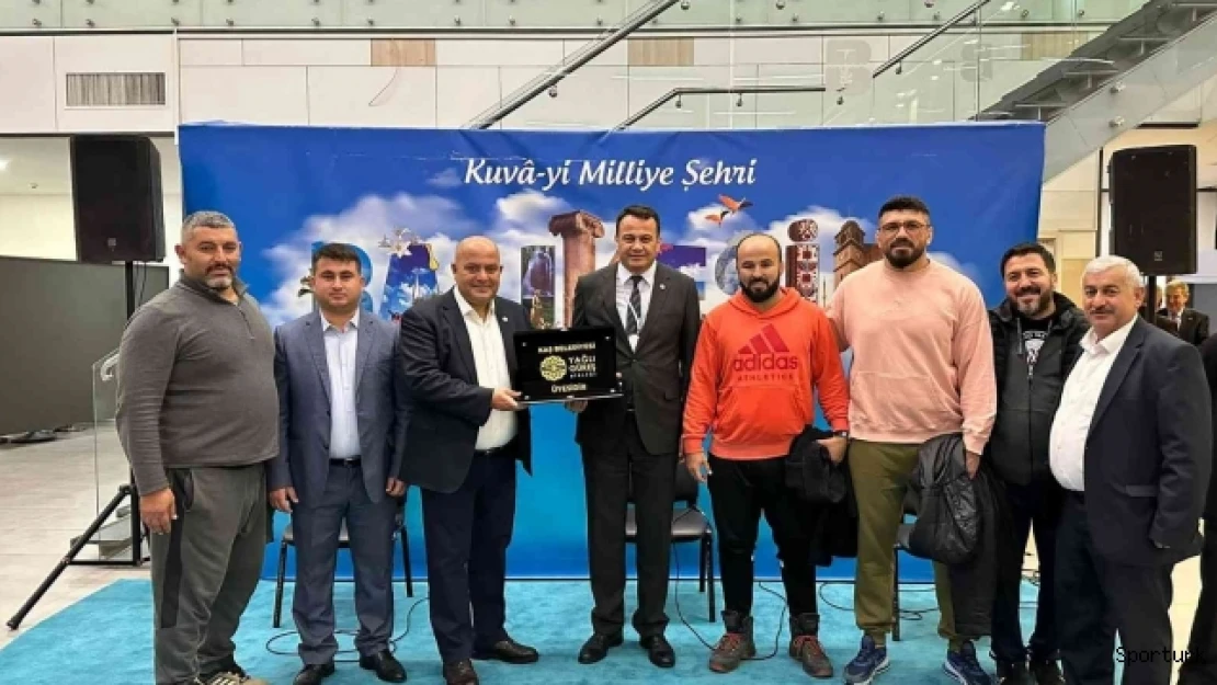 Kaş Belediyesi, Yağlı Güreş Birliğine üye oldu
