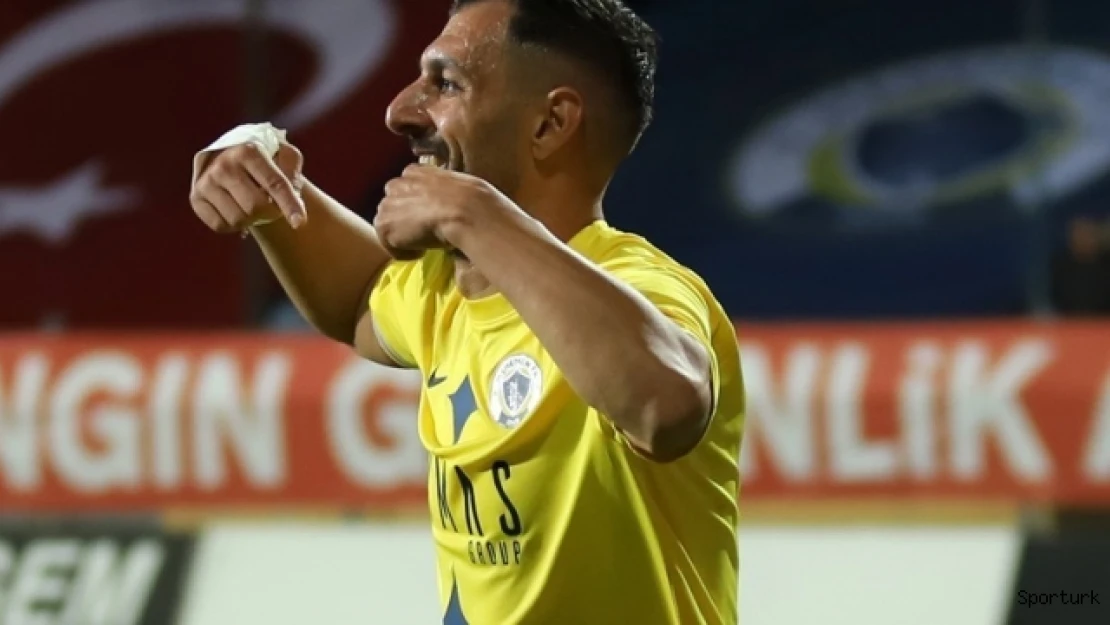 Menemen FK'de 3 oyuncu kadro dışı