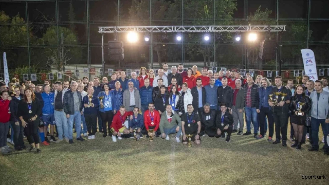 Mersin Büyükşehir Belediyesi birimler arası spor müsabakaları sona erdi