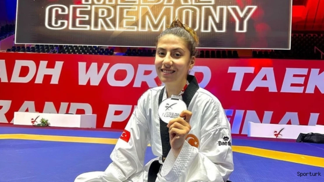 Milli sporcu Çavdar hedefe koşuyor