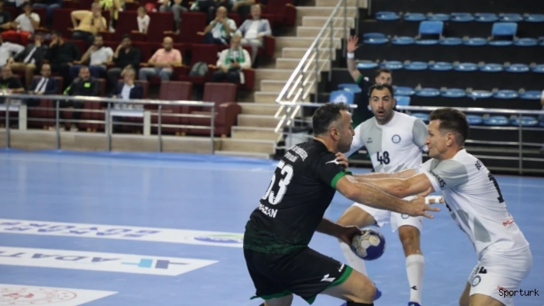Sakarya Büyükşehir Hentbol takımı ligde ikinci yenilgisini aldı