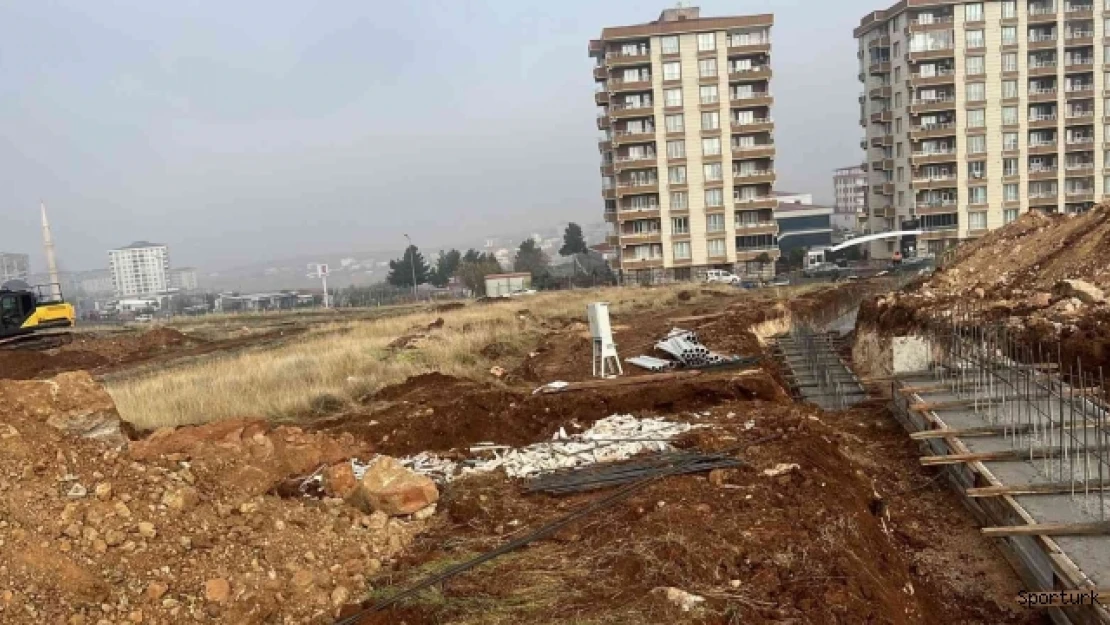 Siirt Belediyesi kente yeni bir spor kompleksi daha kazandırıyor