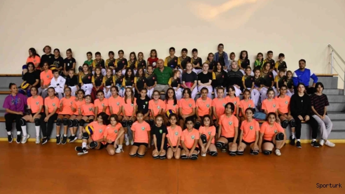 Sporcu fabrikası Altınova