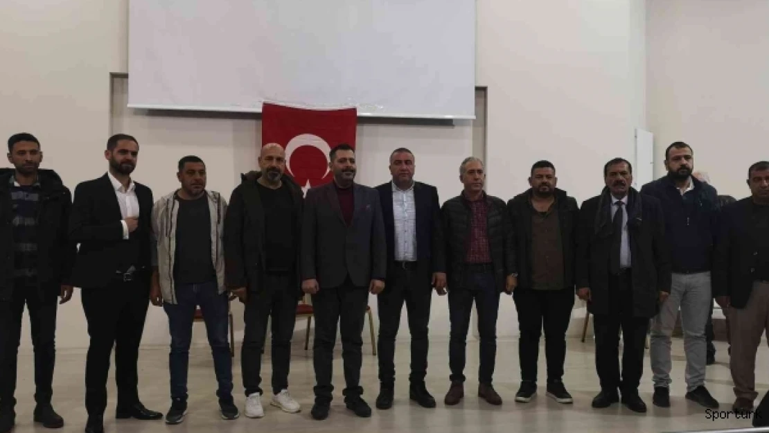 Tarsus idman Yurdu'nda Murat Gül başkan oldu