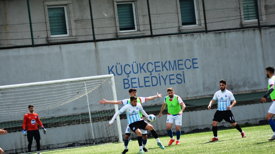 9 gollü maçın galibi İstanbul Balkanspor