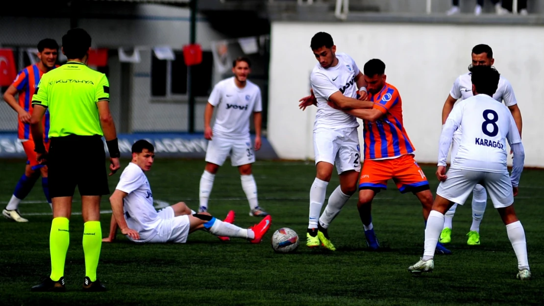 Beylikdüzüspor, irtifa kaybediyor 0-0