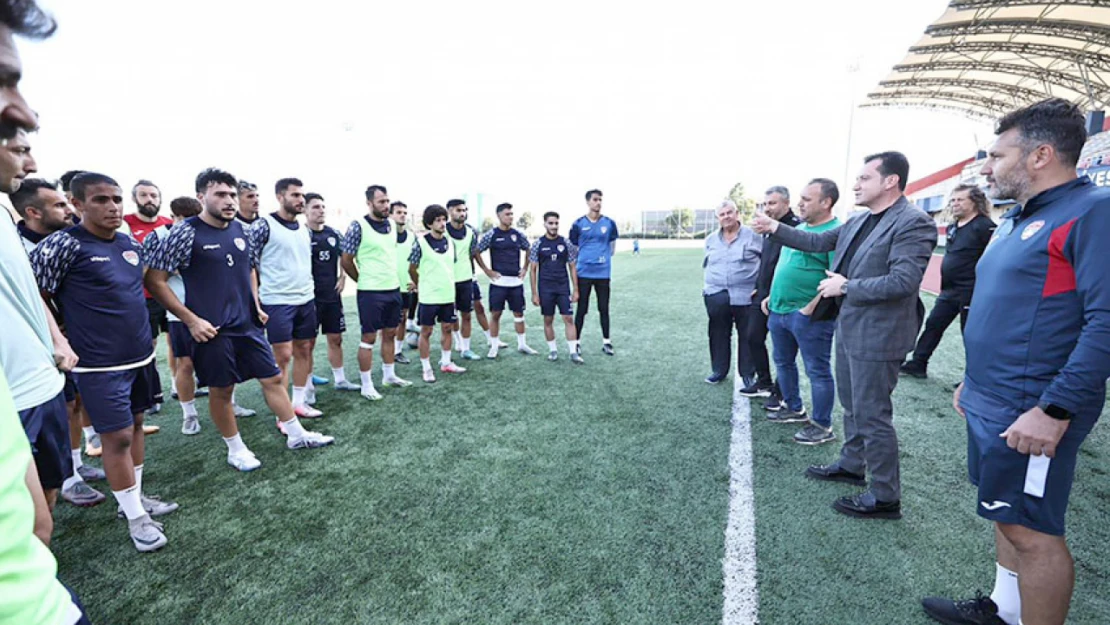 Bora Balcıoğlu Silivrispor idmanını ziyaret etti