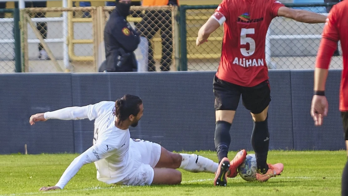 Bucaspor 1928, 2. Lig'in en az gol yiyen takımı konumunda