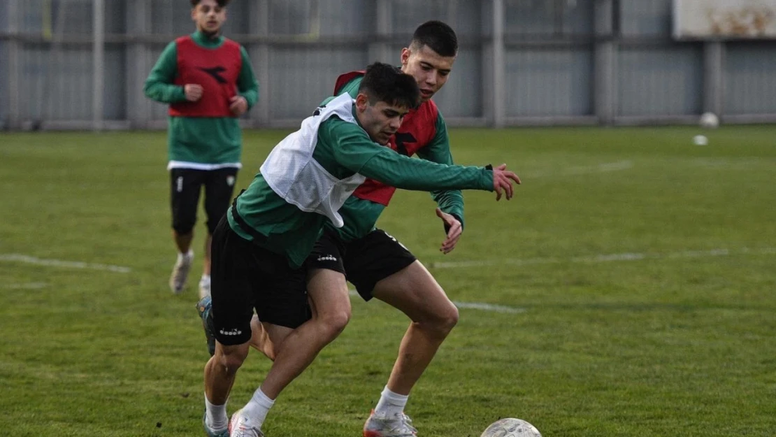 Bursaspor'da tempo artıyor