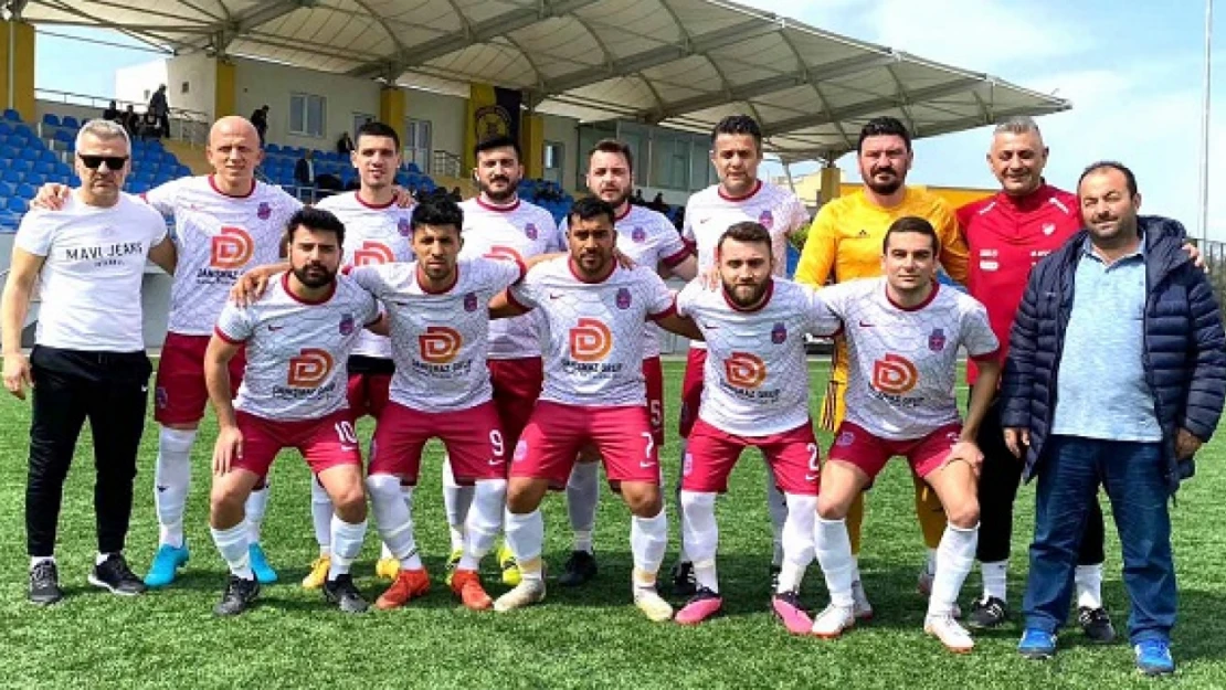 Çavuşlu rakibine boyun eğdi 11-0
