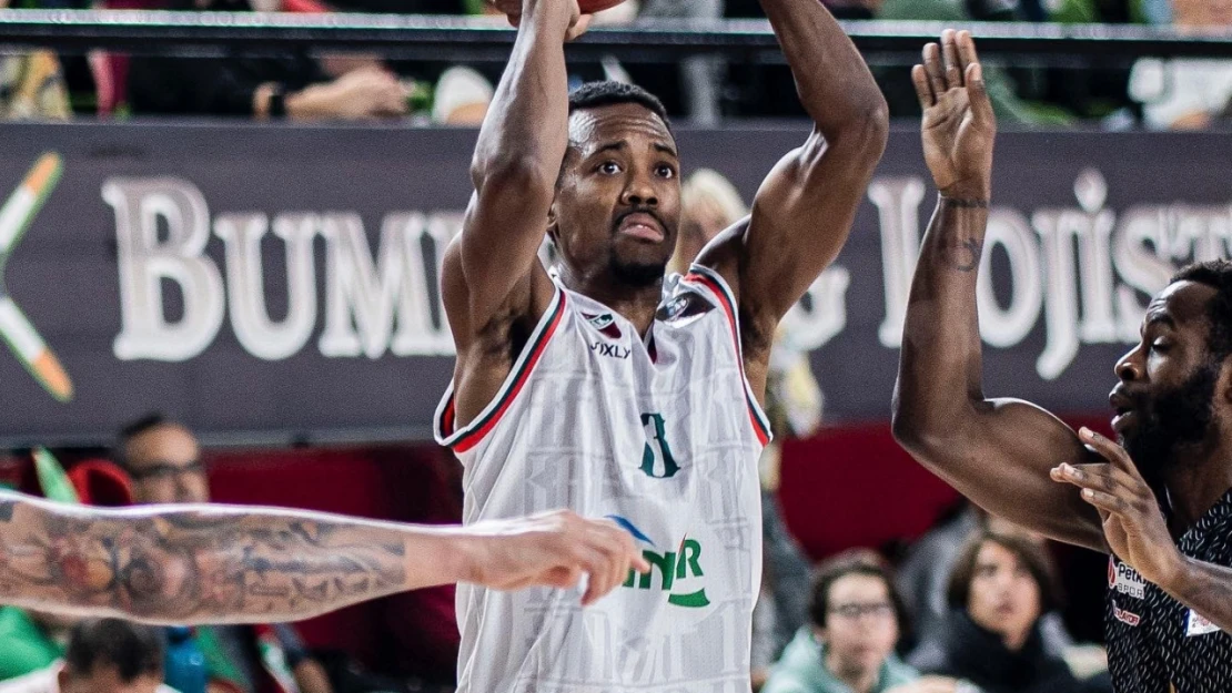 Errick McCollum, rekor kırdı
