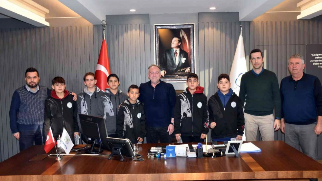 Germencik Belediyespor sporcuları madalyaları toplamaya devam ediyor