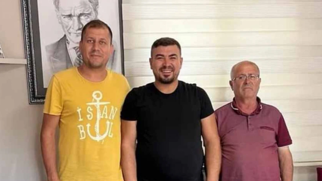 Gümüşyaka'da yemekler muhtar Güçlü'den