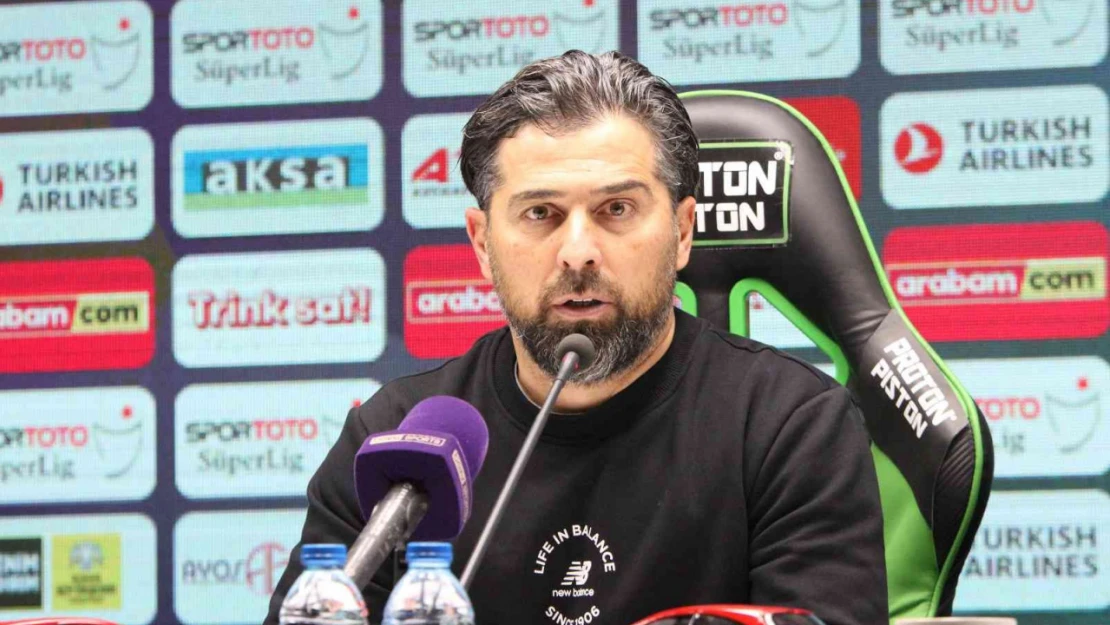 İlhan Palut: 'Son dakikada yenilmemek, 1 puan daha koymak bizim için kar oldu'