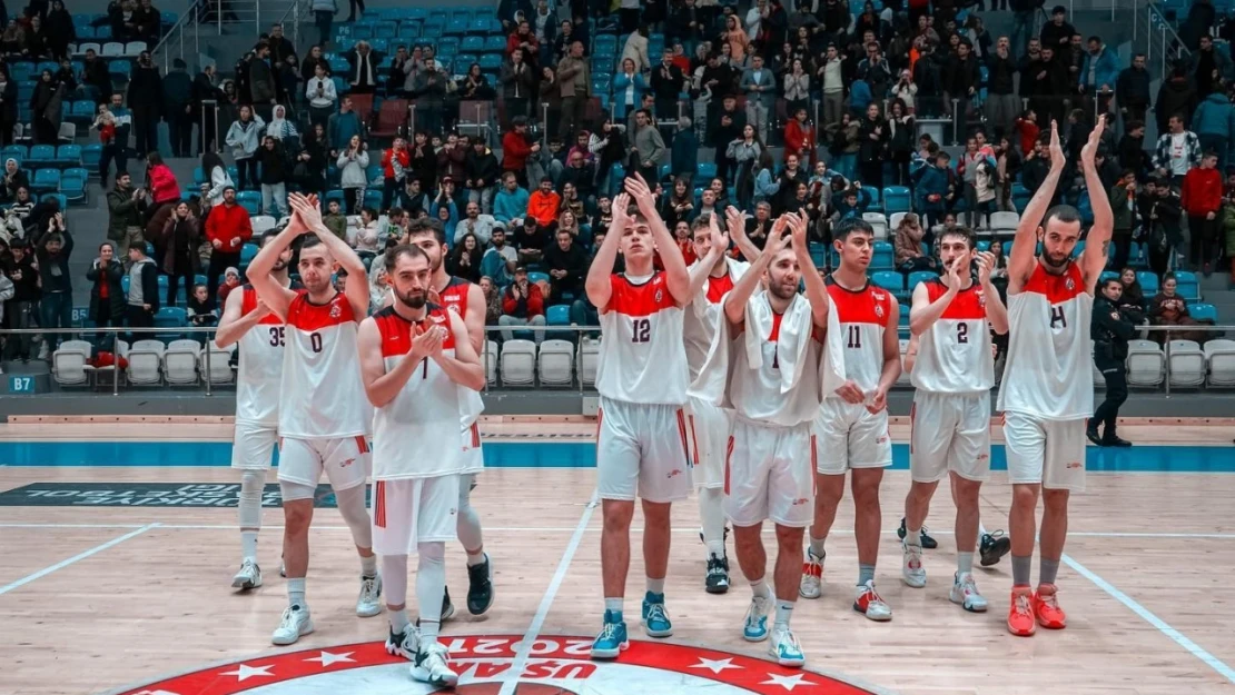 İlkler Şehri Uşak Basketbol Takımı zafere odaklandı