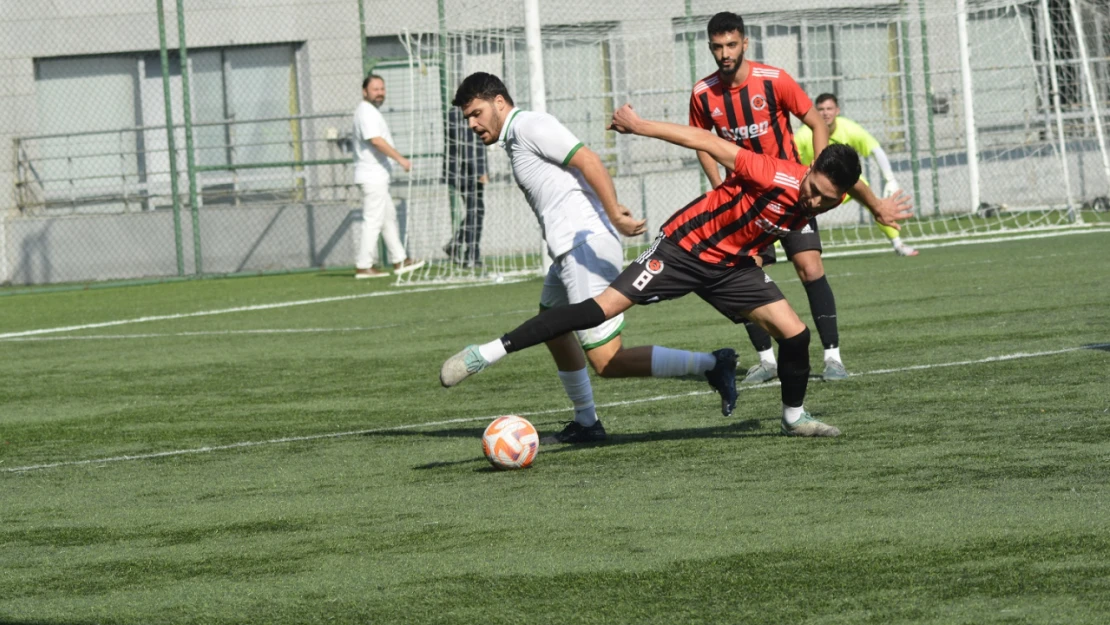 Karacaahmet Aygen Spor, Yeşilova'da coştu 0-6