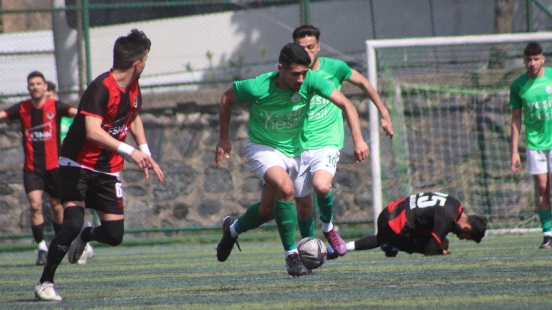 Kavacıkspor BAL'a veda etti 2-1
