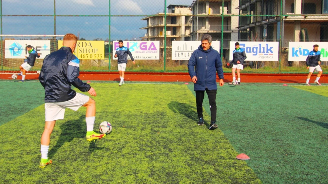 Kavacıkspor gençlerinin fırsatı değerlendirmesini bekliyor