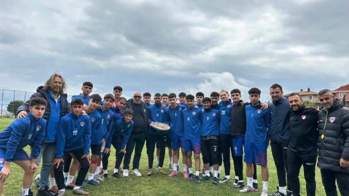 Şahin'den Silivrispor U17 Takımına Moral Ziyareti