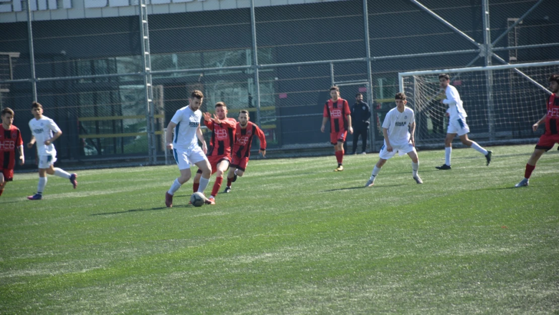 Şenlikköy, Söğütlüçeşme'ye kaybetti 4-3