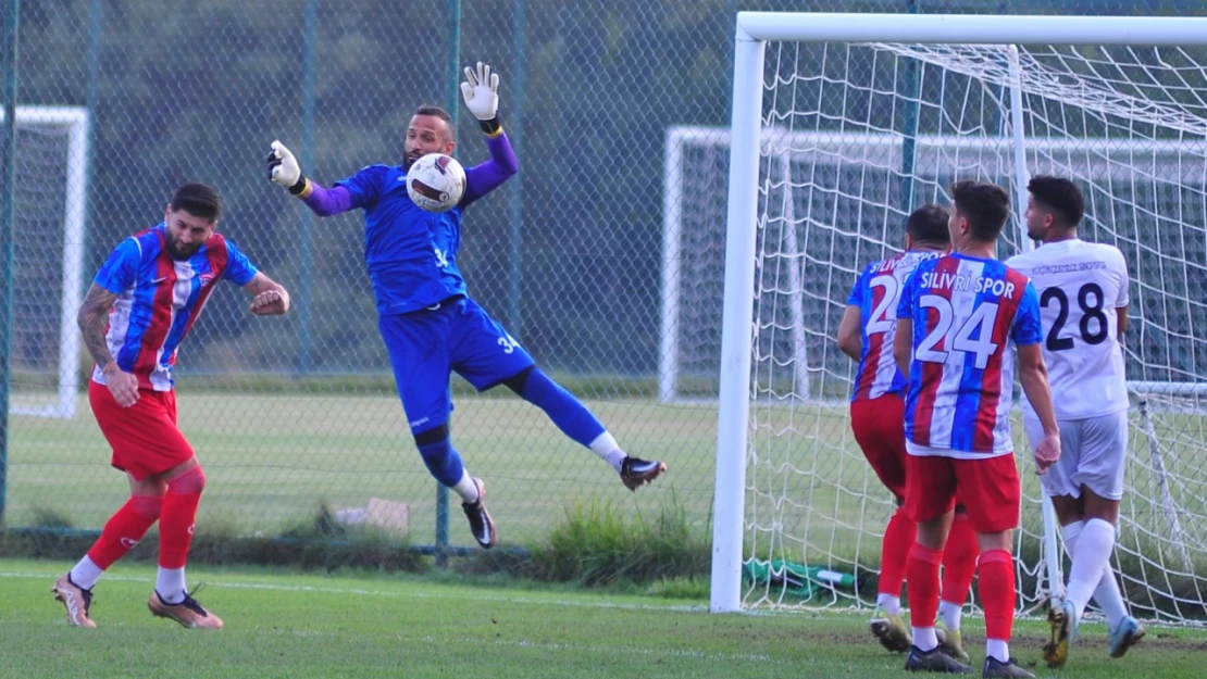 Silivri ve Sinop eşitliği bozamadı 0-0