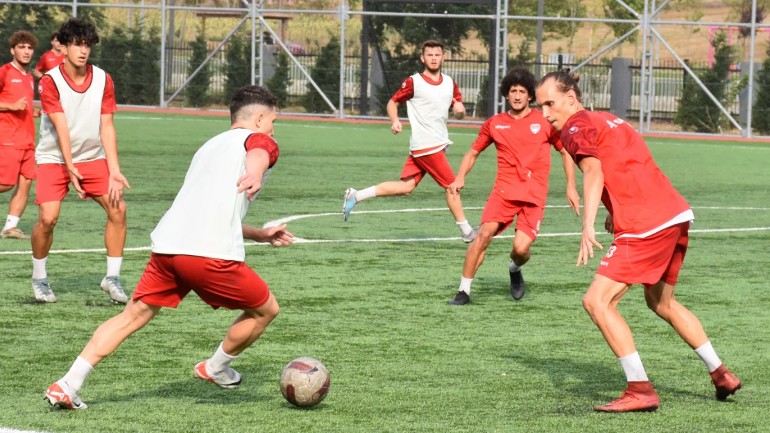 Silivrispor'da idmanlar oldukça sert geçiyor