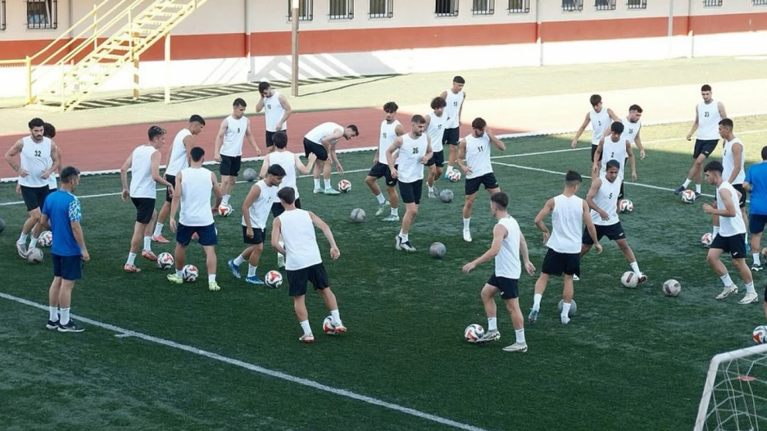 Silivrispor, Galatasaray U19 ile İlk Hazırlık Maçına Çıkıyor