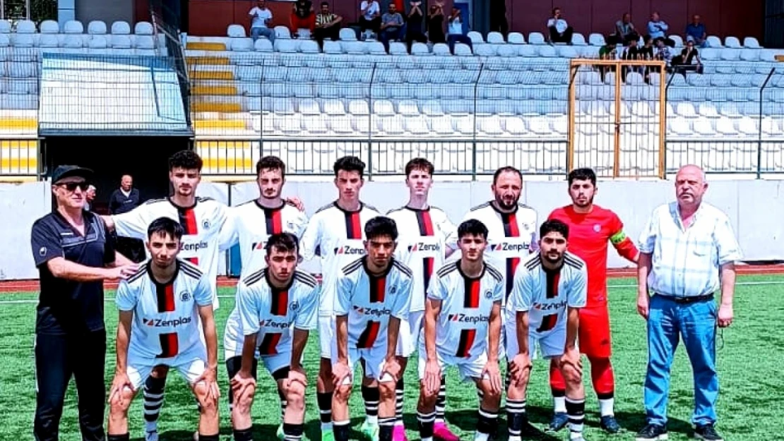 Sultanmuratspor Lider'in ensesinde