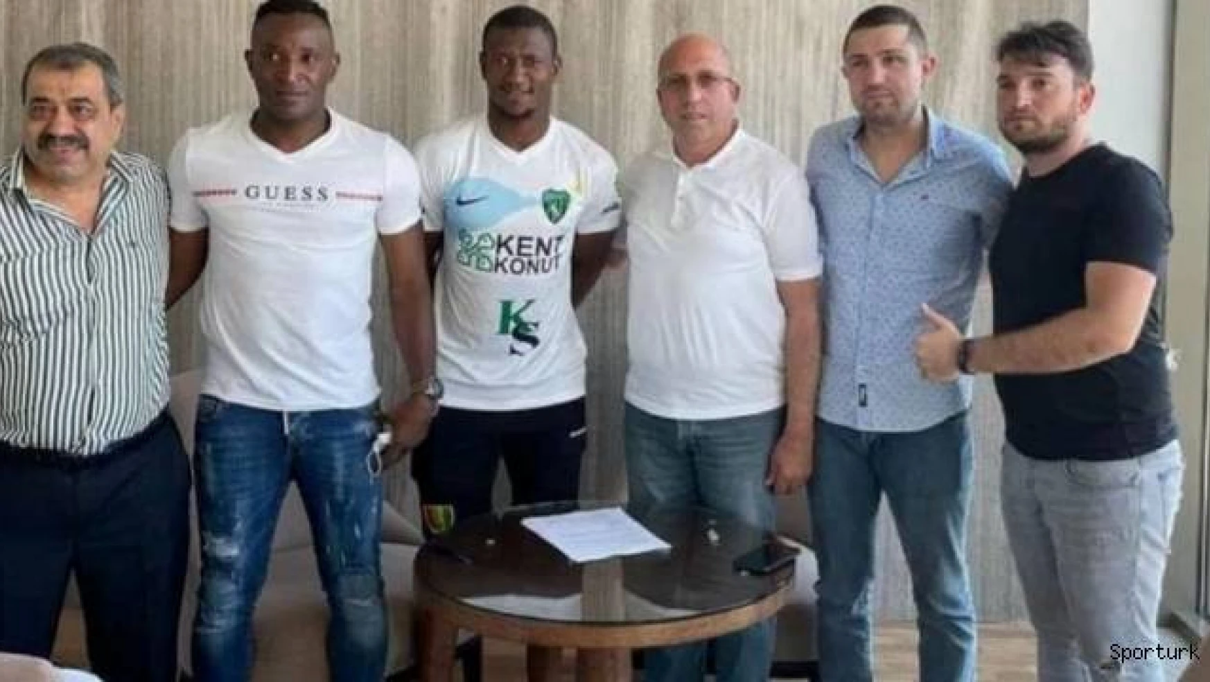 Kocaelispor 12 yıl sonra yabancı futbolcu transfer etti