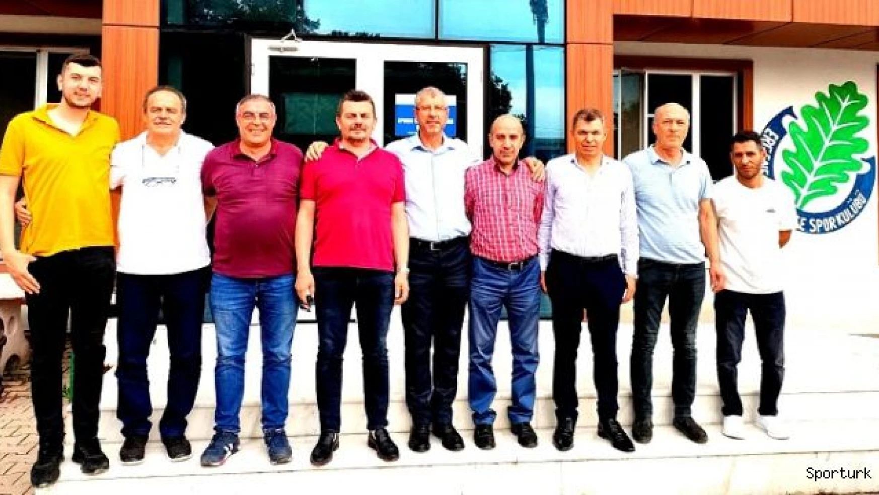 Velimeşespor'da iddialı yönetim göreve başladı