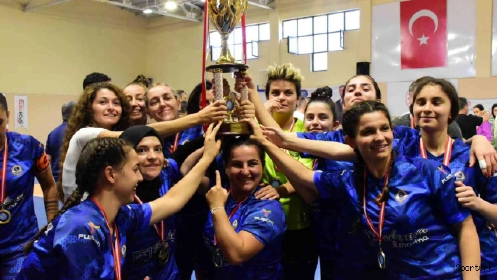 Ortacalı sporcular İşitme Engelliler Kadın Futsal Türkiye Şampiyonası'nda şampiyon oldu