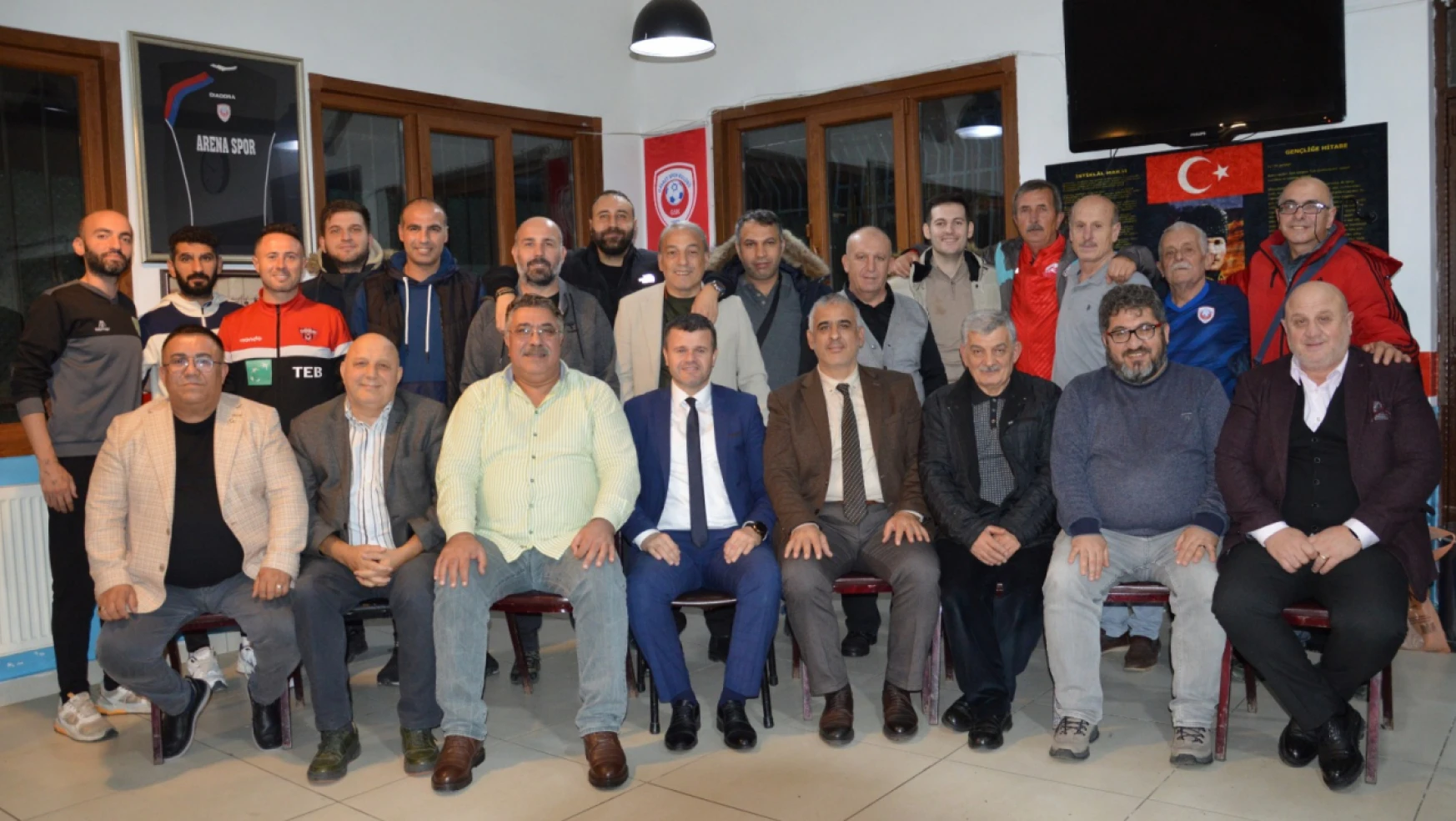 Fatih'te spor adamları Antrenörler için toplandı