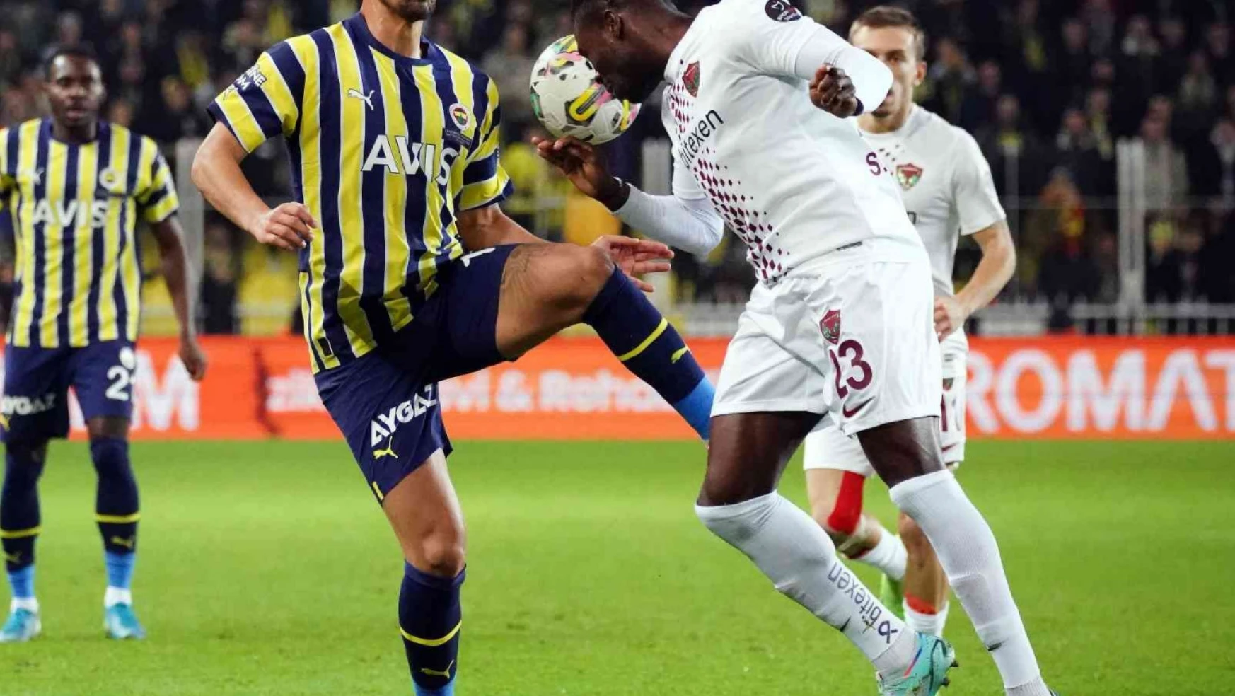 Spor Toto Süper Lig: Fenerbahçe: 2 - Hatayspor: 0 (İlk yarı)