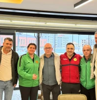 Silivrispor Yönetiminden Voleybol Takımına Moral Ziyareti