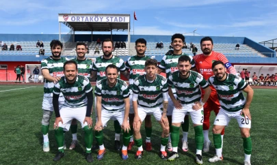 Çeltikköyspor Fırtına Gibi Esti! Lider, Deplasmanda 4 Golle Güldü