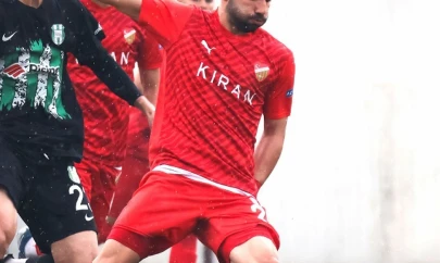 Küçükçekmecespor finalde 12-11