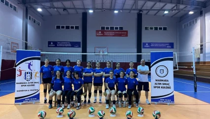 Marmara Altın Smaç'lı kızlar yeni sezona hazır