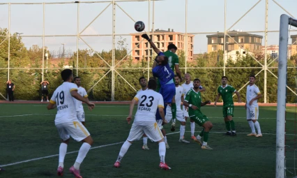 Gol düellosunun galibi Yalova FK oldu: 4-3