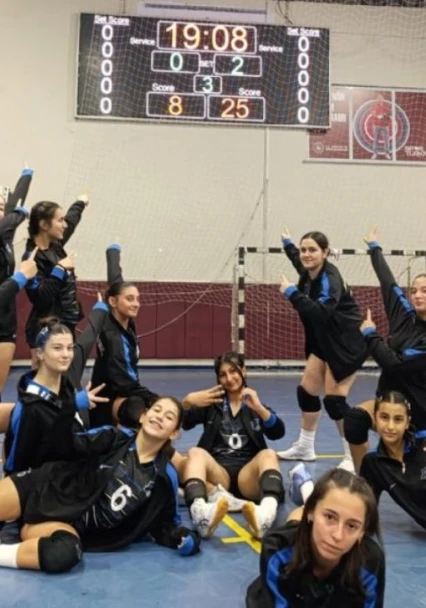 Silivrili Altın kızlar ilk maçını kazandı